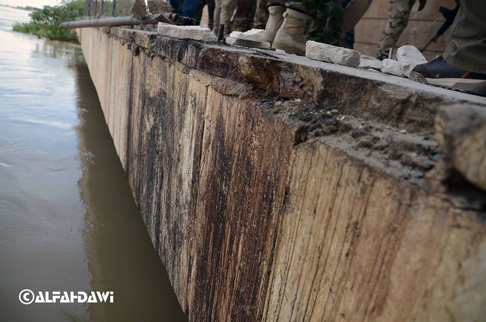 شاهد بالصورة دماء شهداء سبايكر شاهد حي في مكان الجريمة