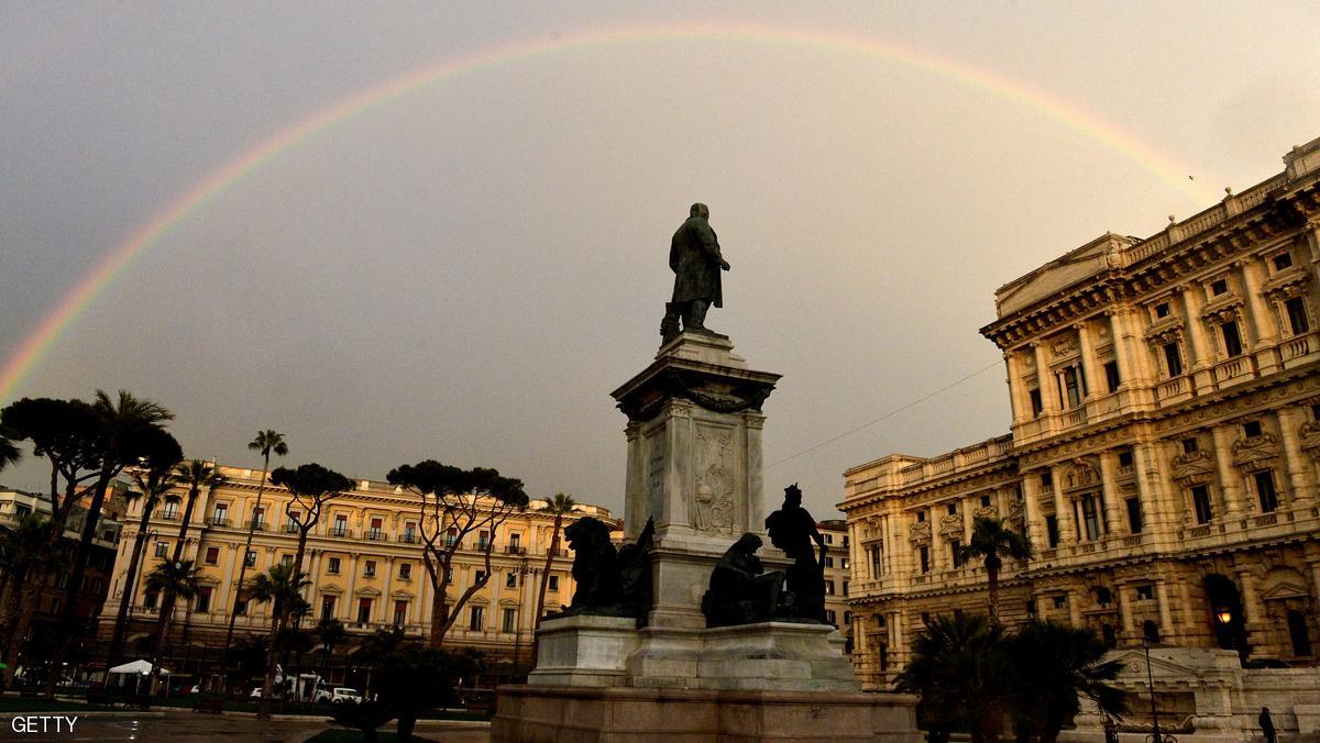 إيطاليا: سرقة الطعام ليس جريمة للمشردين