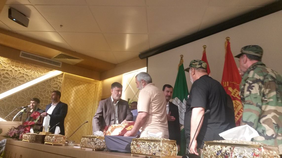 مهرجان ربيع الشهادة يكرم بعض الهيئات والمواكب الحسينية التي شاركت في دعم القوات الأمنية العراقية.(مصور)