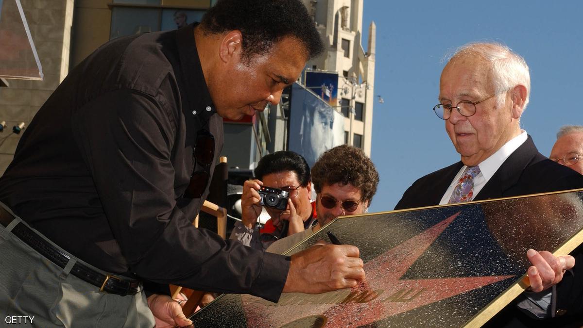 محمد علي كلاي .. نجمة هوليود التي لا تطأها أقدام