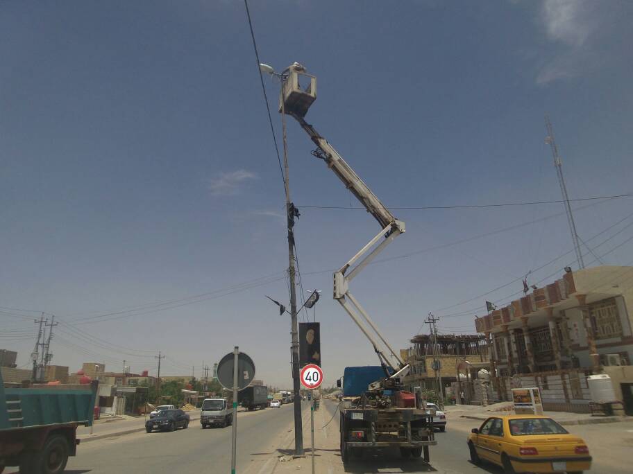 كهرباء ميسان تنجز إنارة شارع الناظم وسط مدينة العمارة