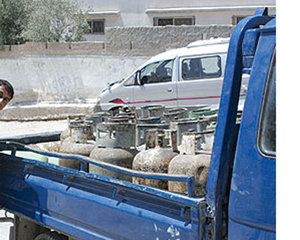 تجهيز الهيئات والمواكب الحسينية في كربلاء باكثر من 44 الف اسطوانة غاز