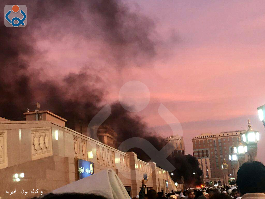 بالصور والفيديو: تفجير انتحاري عند مقر امني قرب الحرم النبوي