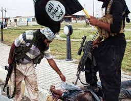 داعش تهدد بـ فتح كردستان بالكامل وبغداد تتهمها بتهريب النفط بكميات كبيرة