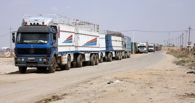 طريق جديد بمحاذاة الحزام الاخضر لمرور سيارات الحمل في كربلاء