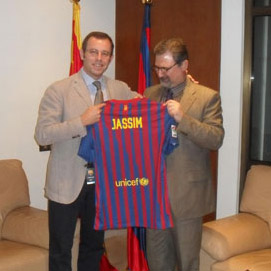 الشباب والرياضة : برشلونة يوافق على تأسيس مدرسة كروية في العراق