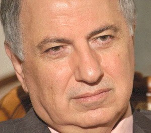 تشكيك بوفاة الجلبي وطبيبين امريكي وبريطاني يشرحان الجثة