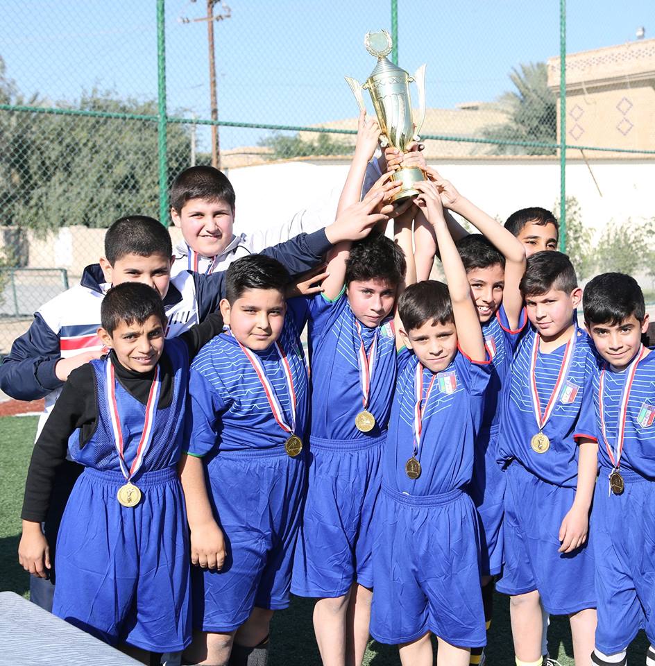 كربلاء :اختتام بطولة اشبال العميد لكرة القدم(مصور)