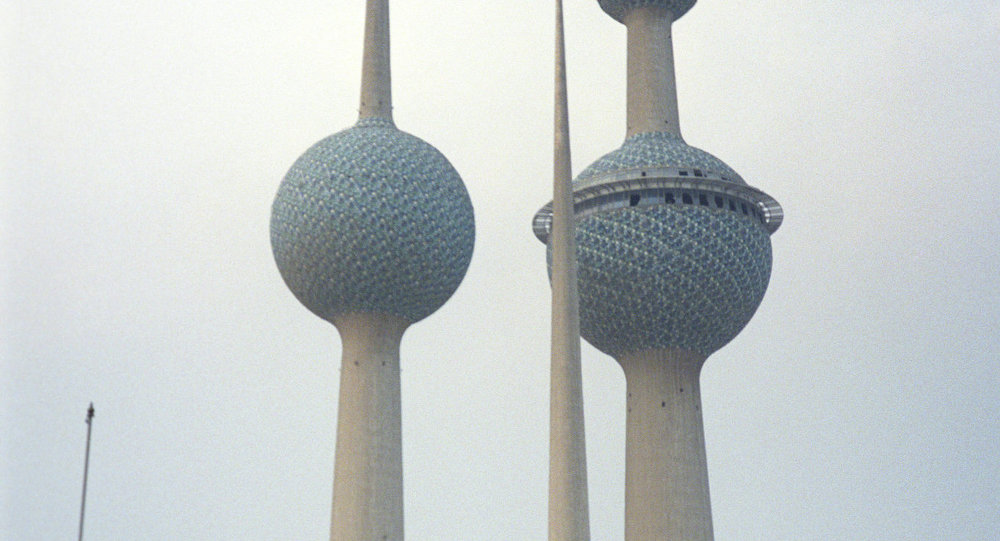 الكويت تستدعي سفيرها لدى إيران