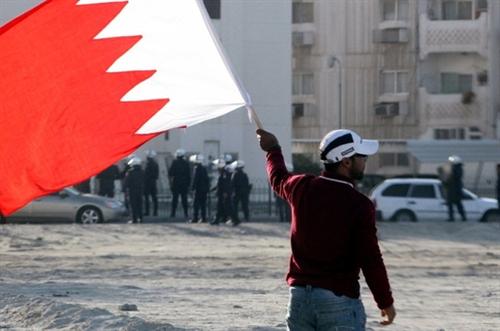 الداخلية البحرينية تصرح للمعارضة بالتجمع ليومين فقط  والوفاق ترفض وتعلن استمرارها للاربعاء المقبل