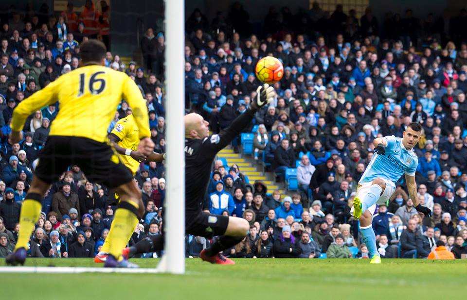 بالصور: مانشستر سيتي يستعيد توازنه برباعية