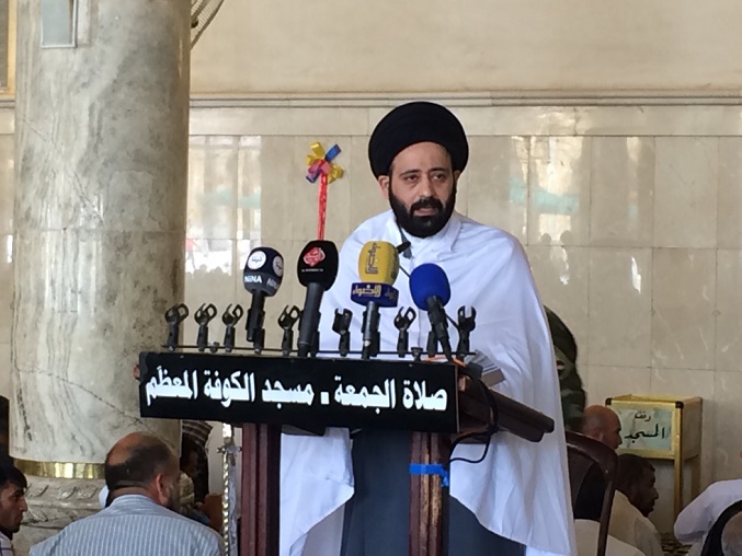 امام وخطيب مسجد الكوفة بحضور "الصدر" يطالب سرايا السلام بالمساهمة الفاعلة في معركة تحرير الاراضي المحتلة من قبل داعش