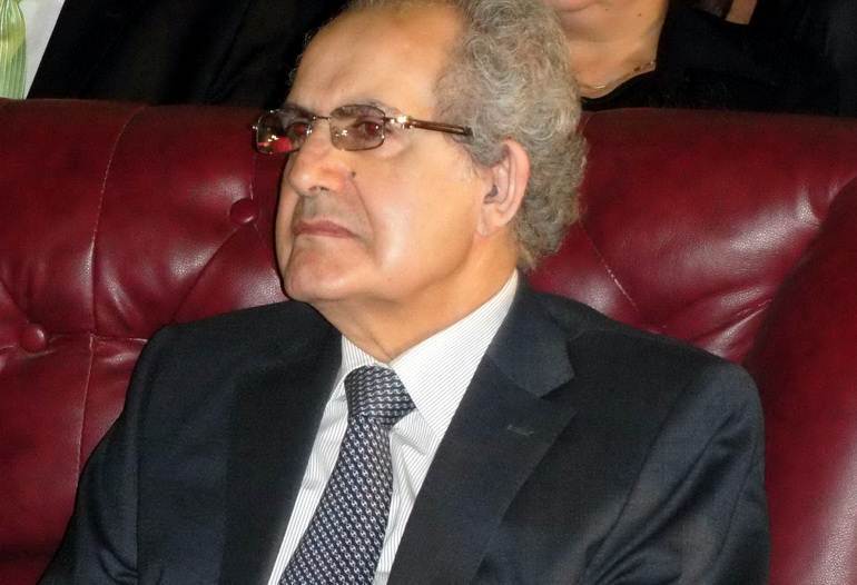 مصدر : وزارة المالية ووزارة اخرى خدمية ستكونان من حصة ائتلاف العراق قائمة مهدي الحافظ