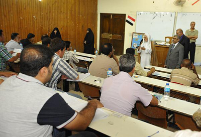 رئيس ديوان الوقف الشيعي يتفقد ميدانيا سير الامتحانات الخارجية في الجامعة المستنصرية