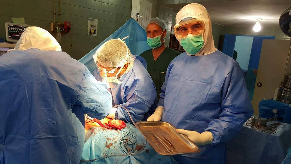 عملية جراحية نادرة ومعقدة بكربلاء تنهي معاناة مريضة ثلاثينية مع مرض عضال إستمر طوال (4) أعوام