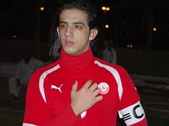 السجن سنة للاعب العراقي ذو الفقار عبد الأمير ناجي وتسفيره خارج البحرين