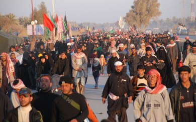 سيارة ملغومة فجرها ارهابيون وسط موكب حسيني شمال الحلة يوقع اكثر من 70 بين شهيد وجريح