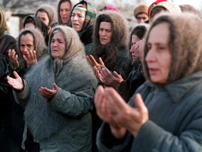 شجار واشتباك بالأيدي تحت قبة مجلس الدوما الروسي بسبب نساء الشيشان