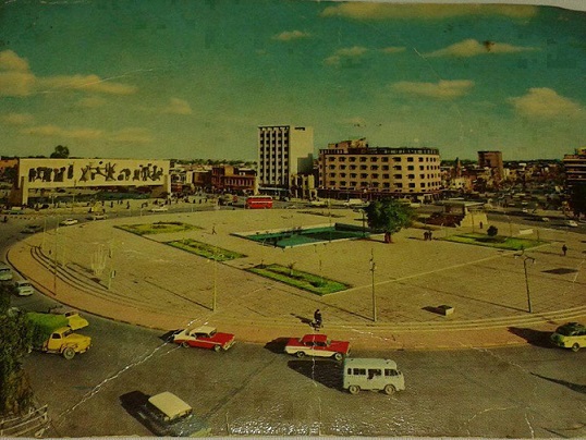 صورة ارشيفية لساحة التحرير في نهاية الستينات من القرن الماضي