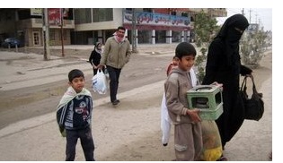 نزوح للمدنيين وسط تفاقم الاشتباكات والقصف في الفلوجة والرمادي غربي العراق(مصور)