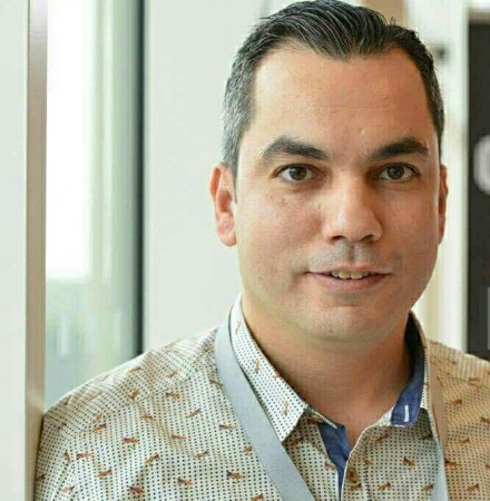 مدرب عراقي ينضم إلى نوريتش سيتي الانجليزي