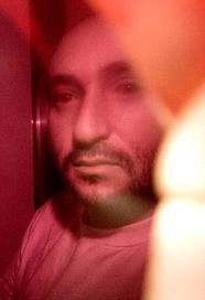 لندن تسلم الرياض حفيد الملك السعودي المدان بقتل خادمه +صورة الامير