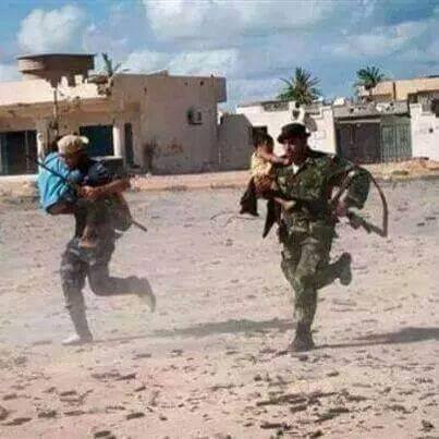 صور انسانية من معارك تحرير صلاح الدين وانقاذ الاطفال الذين وضعتهم داعش دروعا بشرية