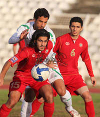 منتخب العراق الكروي الى جانب مصر والسودان ولبنان في بطولة العرب
