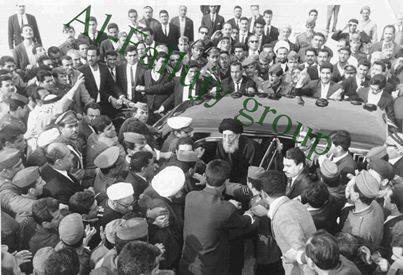 صورة ارشيفية نادرة للمرجع اية الله السيد محسن الحكيم في بغداد