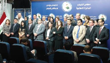 الكتل الكردستانية تقاطع حكومة العبادي وترفض العودة الى بغداد الى بقرار ومشروع كردي