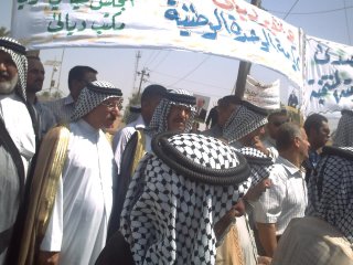 تظاهرة مؤيدة للمالكي في المقدادية بديالى (مصور)