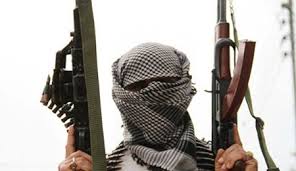 نزاع مسلح بين عشريتين باسلحة متوسطة في البصرة