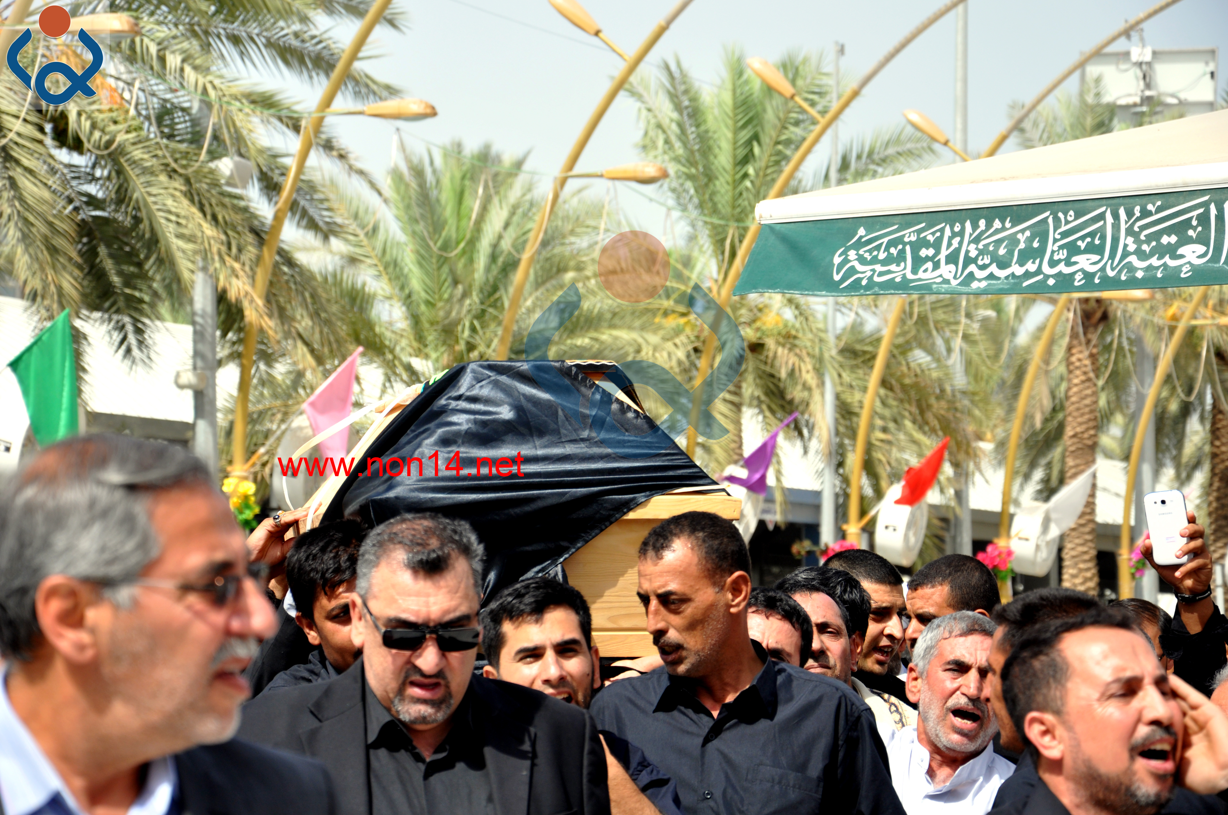 بالفيديو: تشييع آية الله الشيخ محمد مهدي الاصفي في كربلاء