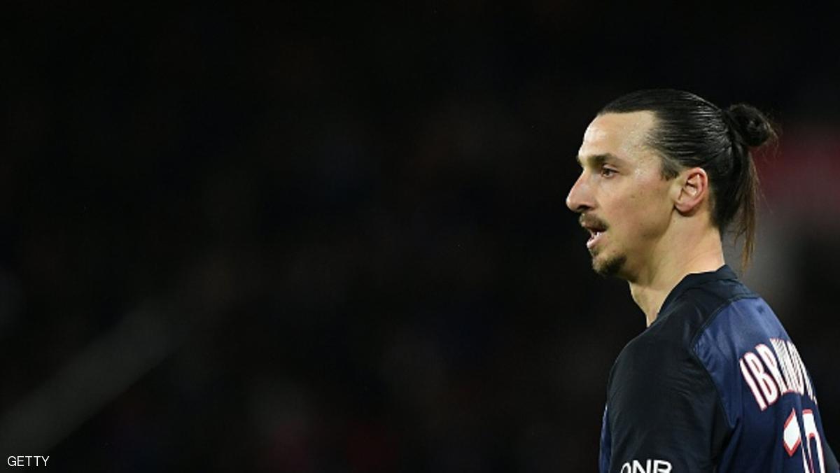 إبراهيموفيتش: سأعلن "القنبلة" الثلاثاء