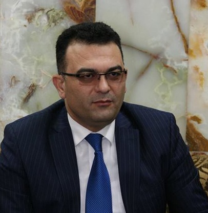 وزير الهجرة : وزعنا منح البطاقة الذكية على (330) ألف عائلة نازحة ونأمل أن نوزع على (70) ألف عائلة اخرى قبل العيد