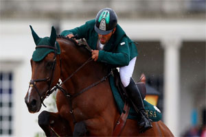 حفيد العاهل السعودي  يفوز بقفز الجواجز في اولمبياد لندن ويقود بلاده للصدارة