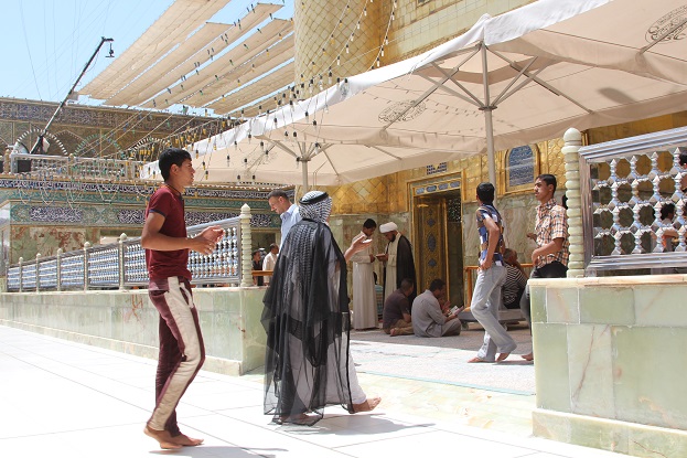 افتتاح باب جديد لدخول الضريح المقدس لمرقد امير المؤمنين علي بن ابي طالب (مصور)