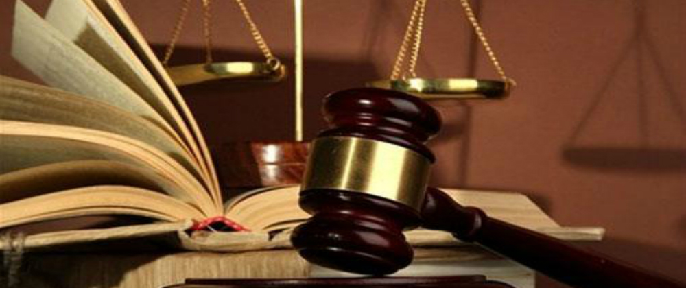 القضاء يفتح ملفات خطيرة لـ" وزيرين مقربين "