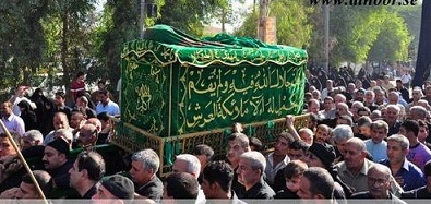 الكربلائيون يحيون الذكرى (1214) لاستشهاد الامام محمد الجواد داخل المرقدين المقدسين وانتشار ظواهر الحزن في المحافظة