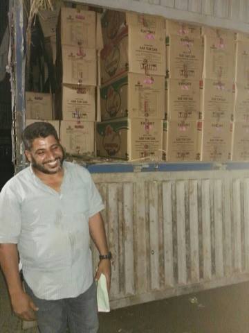 بالصور:القبض على شاحنات فيها مواد مهربة من اربيل الى بغداد