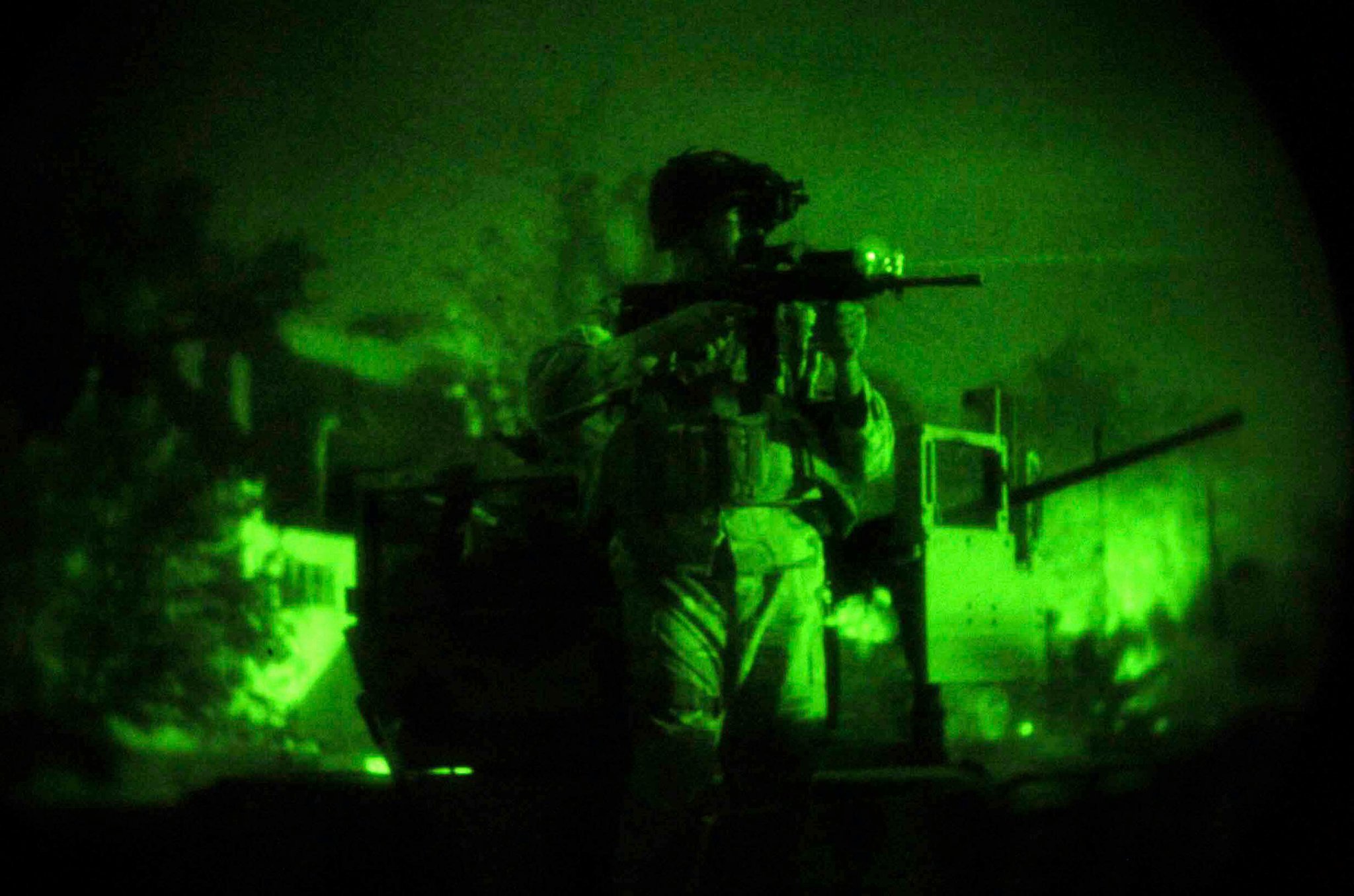 العمليات المشتركة تعلن تطهير البو مرعي بالكامل ومواصلة التطهير في البو حيات بالأنبار