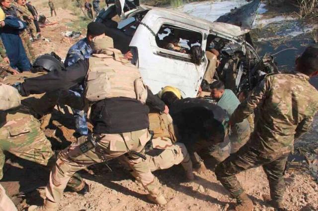 بالصور: 39 شهيد وجريح بينهم ضابط برتبة عميد ونجله حصيلة تفجير تكريت
