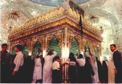 امراة اندونيسية اشهرت اسلامها بفضل العباس بن امير المؤمنين والتوسل به الى الله  وقضاء حوائجها