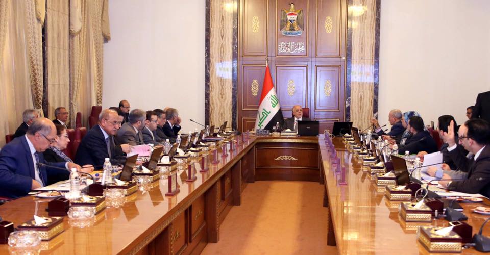 الحكومة توجه بالتأكيد على الاسراع بدفع مستحقات الفلاحين قبل نهاية العام الحالي
