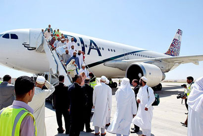 مطار النجف يستقبل 45 رحلة يوميا مع قرب زيارة الاربعين