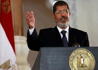 الرئيس المصري يدعو لمحاكمة الأسد كمجرم حرب!!