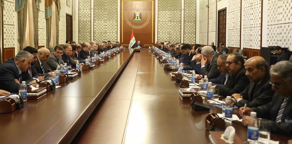 العبادي: انهيار اسعار النفط سيكون قوة لنا وذو فائدة للتحفيز الايجابي