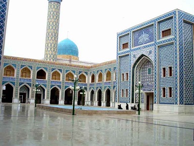 مجموعة مسلحة تستولي على مقام الصحابي الجليل عمار بن ياسر بمحافظة الرقة