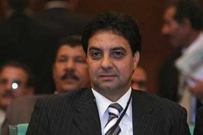 احمد راضي يصل بغداد ويعلن ترشحه لرئاسة اتحاد الكرة ونادي الزوراء