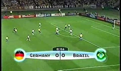 منتخب المانيا يفوز على البرازيل 2-1 بعد التمديد ويتوج بكأس العالم لعام 2014.